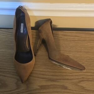 Vera Wang Brown High Heel Pumps Size 10
